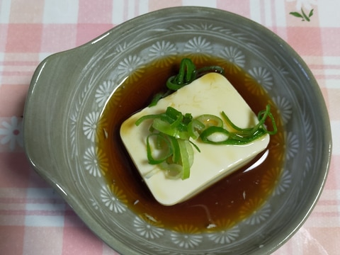 湯豆腐の温め方を変えるだけ！ふわっふわ湯豆腐